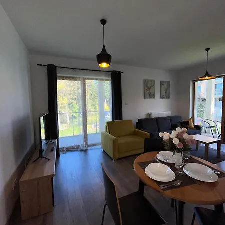 Sarenka アパート *